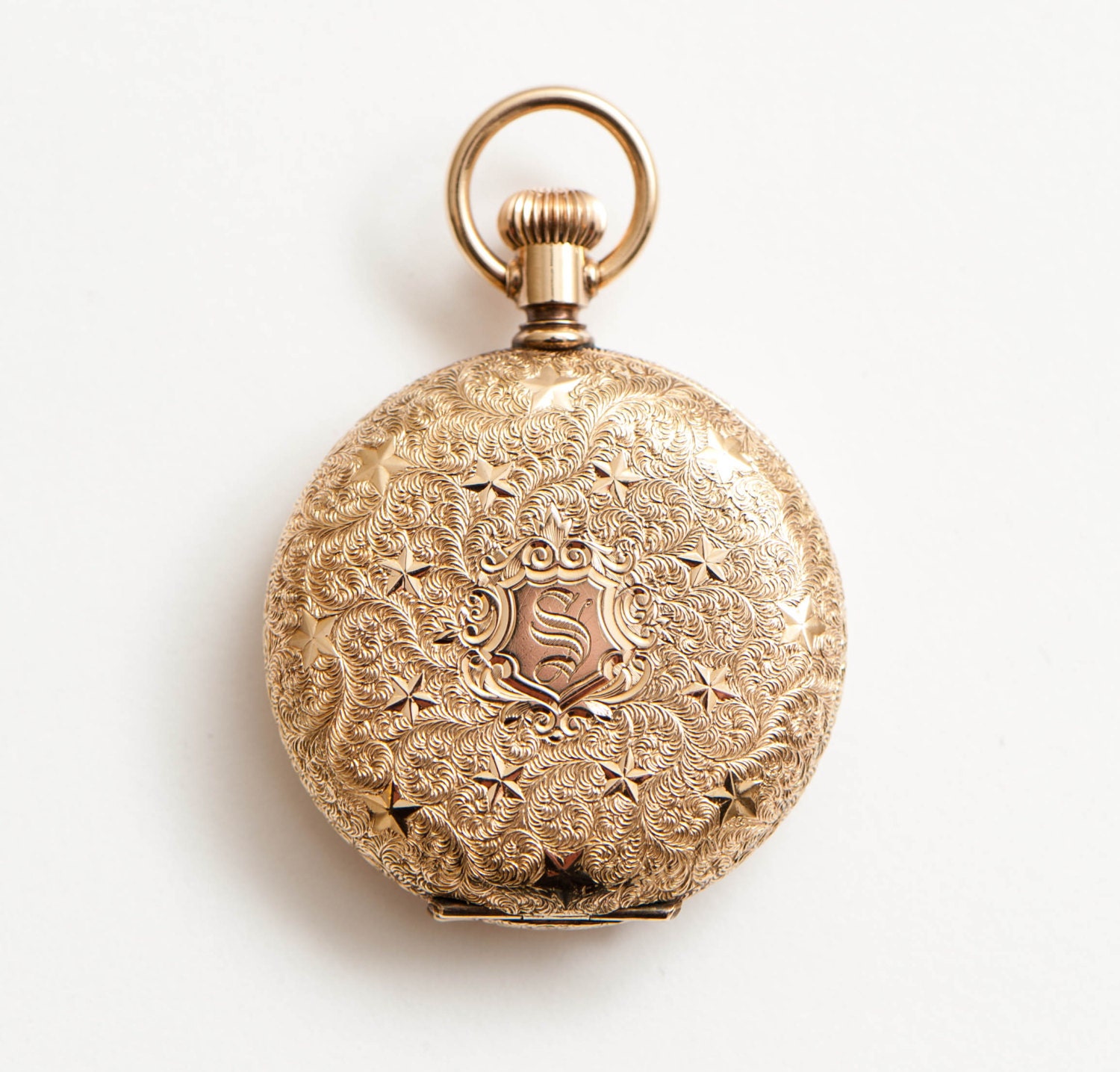 Solid gold 14K antique ladies Waltham pocket watch intricate
