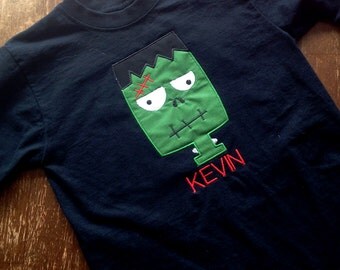 Crazy Frankenstein monster face machine applique design in 4 sizes. Frankenstein design is a perfect for a Halloween T-shirt