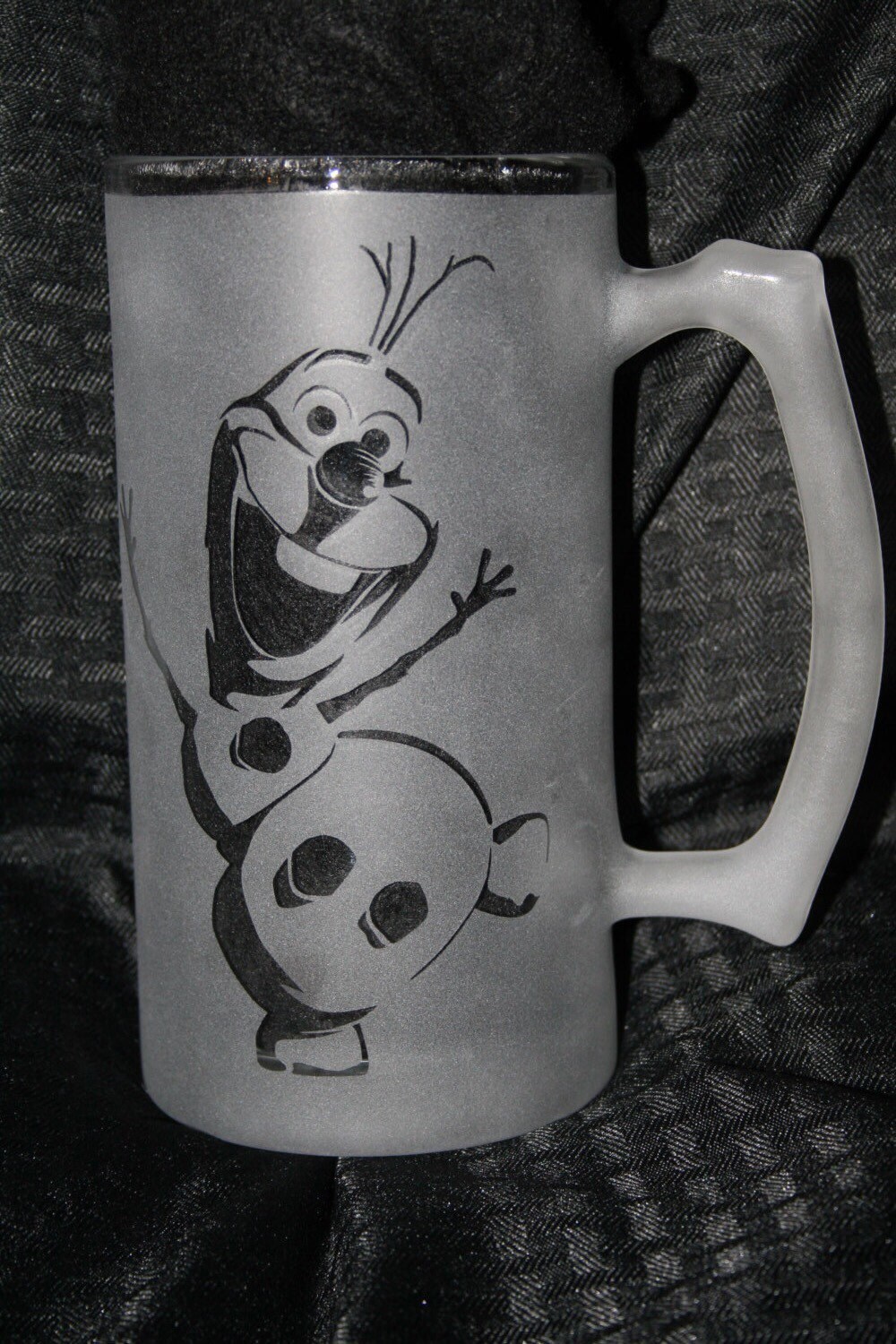 Olaf Frozen inspired Large 26.5oz Frosted Glass by MasquedMinis