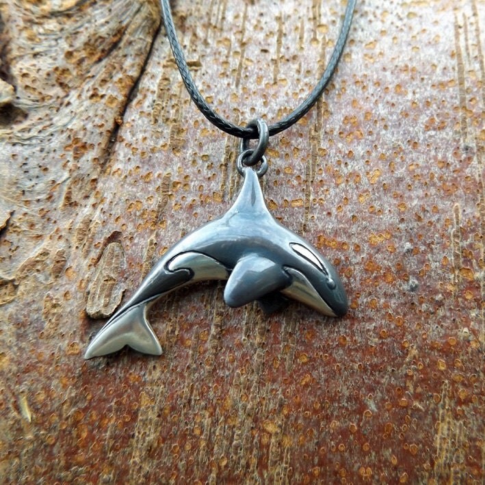 Orca or Killer Whale necklace silver pendant.