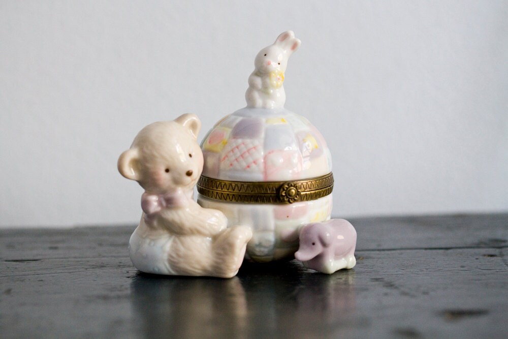 Vintage Nursery Animals Ceramic Trinket Box with Hinged Lid Haute Juice