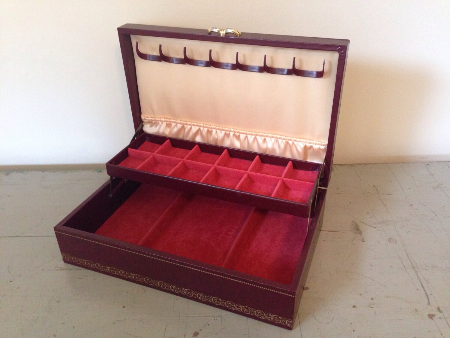 vintage mele jewelry box. burgundy jewelry box.