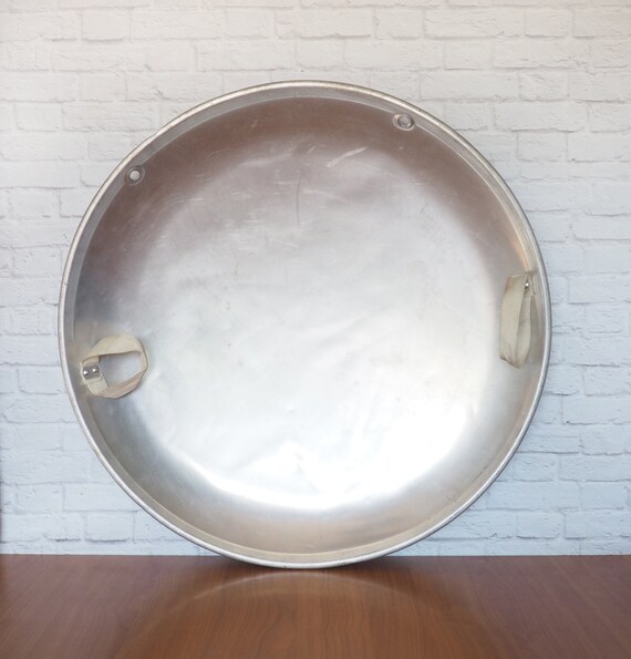 Vintage Aluminum Saucer Sled 25 Round / Winter Sports