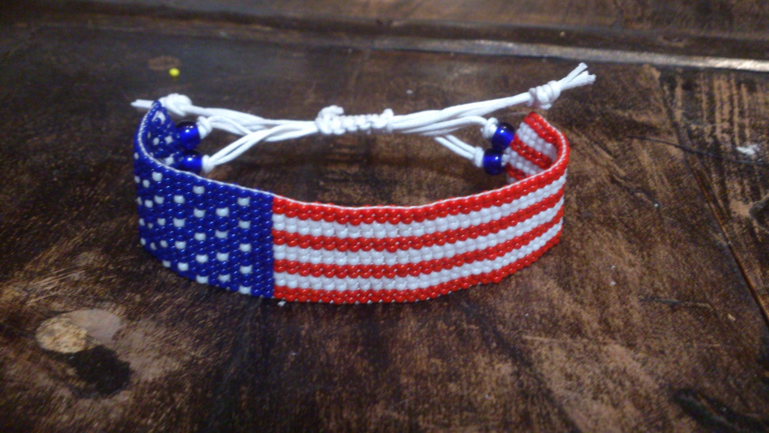 Loom beaded bracelet American flag / Beaded