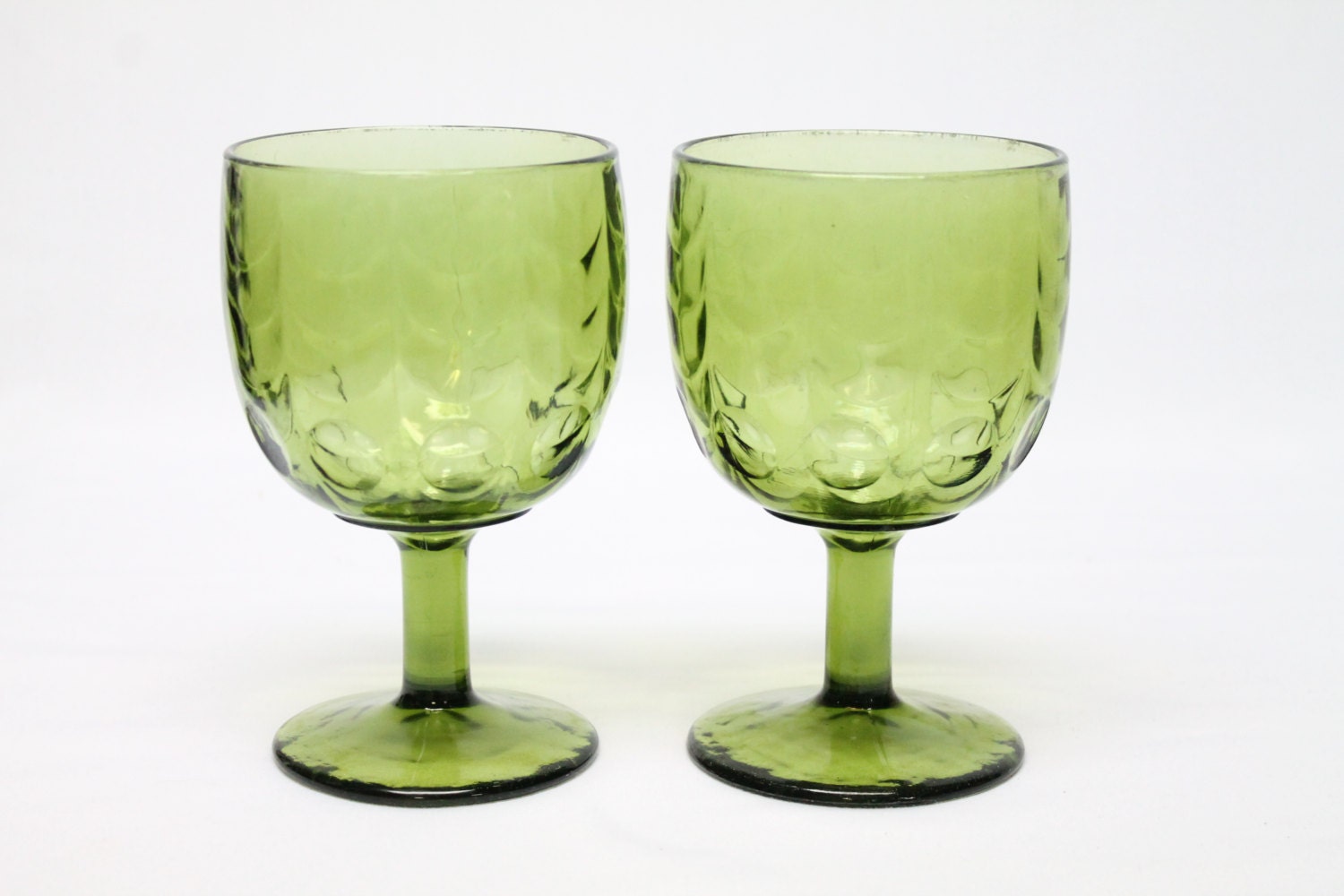 2 Vintage Thumbprint Green Glass Beer Goblets 6627