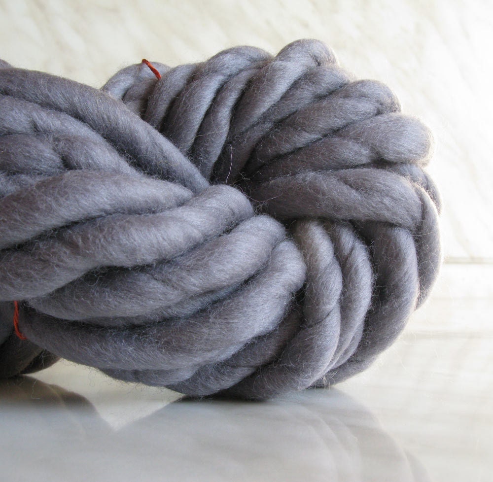 Super Bulky yarn Extra Chunky yarn ATLAS Rat gray super