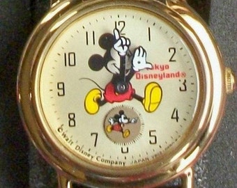 Disney Tokyo Ladies Mickey Mouse Watch New!