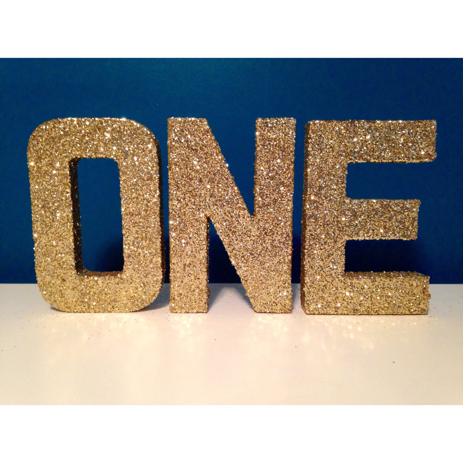 one-glitter-letters-birthday-party-decoration-gold