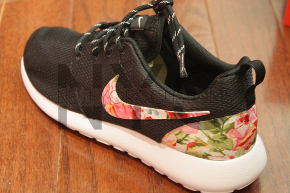 nike roshe run nere brillantinate