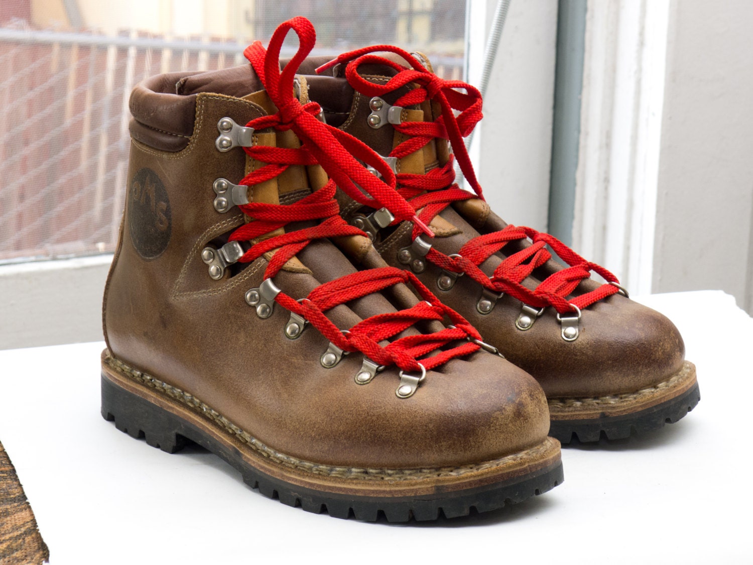 summer mountain boots