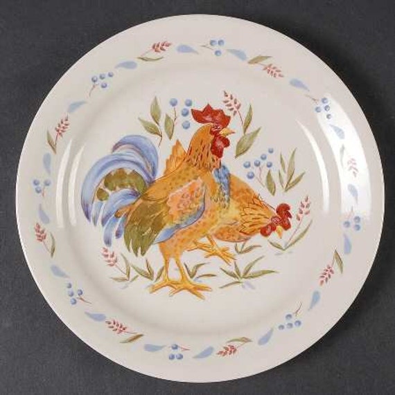 Corelle Country Morning Lot of 2 Salad Plates Rooster Center