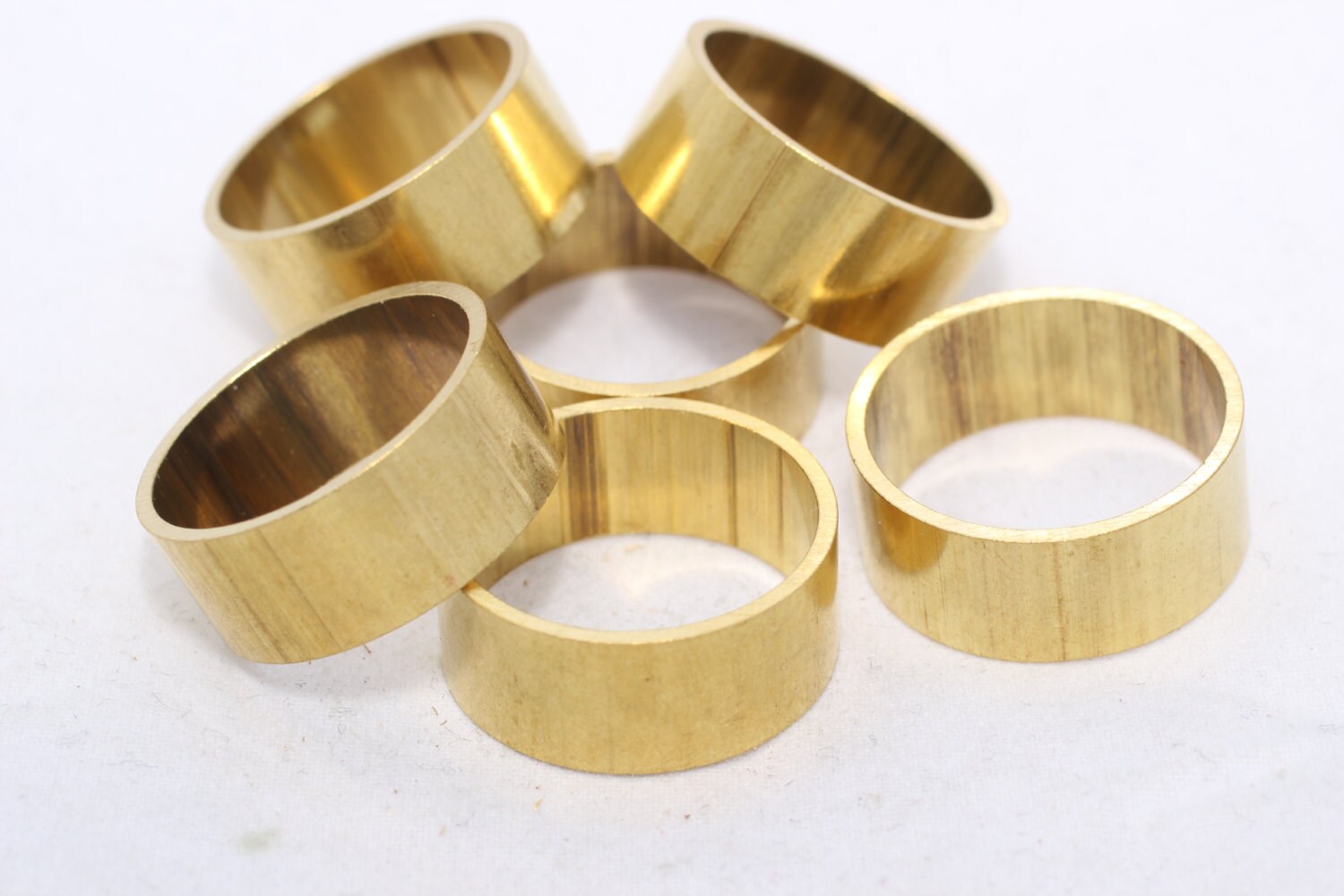 20 Pcs 20mm Raw Brass Solid Ring industrial closed ring LA2