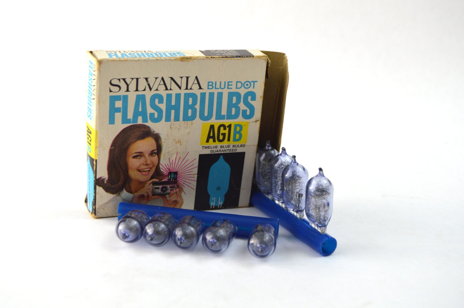 AG1B Flashbulbs Sylvania Blue Dot Set of 10
