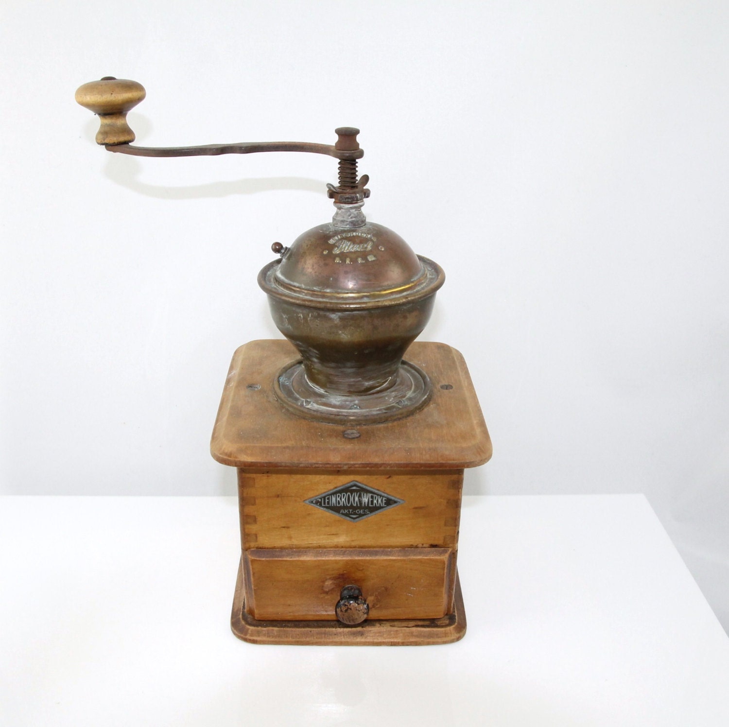 Antique coffee grinder/coffee mill Leinbrock's ideal