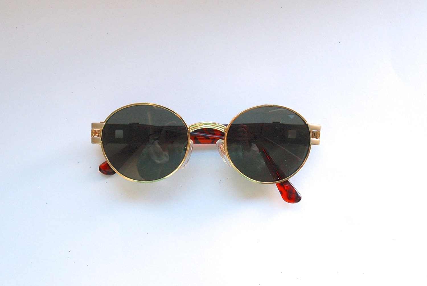 90s Vintage Circle Sunglasses Round Sunnies Gold Tone Frame With Tortoise Details Nos Dead 