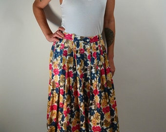 80s Flower Skirt// Dockers Skirt// Pleated Skirt// Cotton Skirt// Knee Length Vintage Skirt