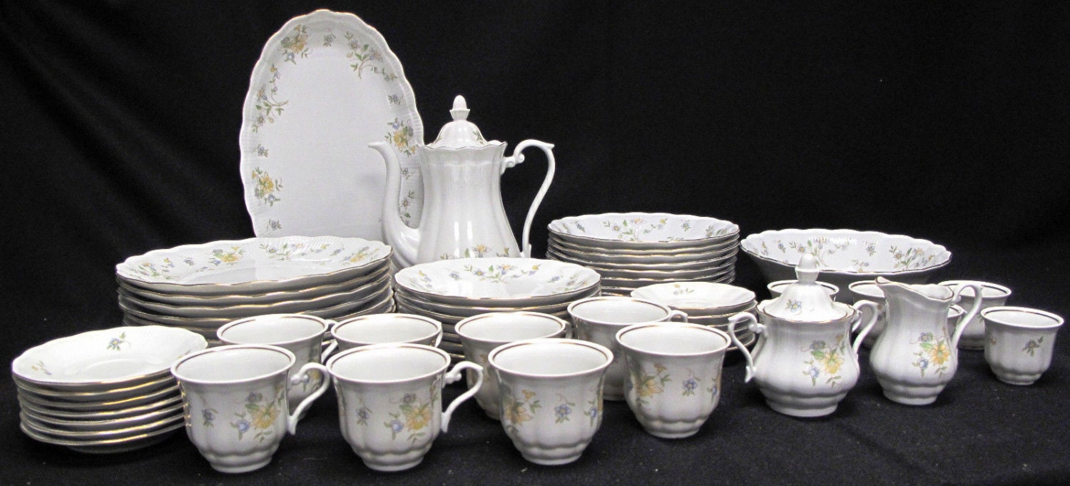 Walbrzych Southington Fine China Duchess By Baum