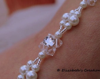Barefoot Sandal - Simply Elegant White Pearls and Silver Beads. Wedding shoes, Bridal Shoes, Beach Wedding Barefoot Sandals, Pearl Sandals