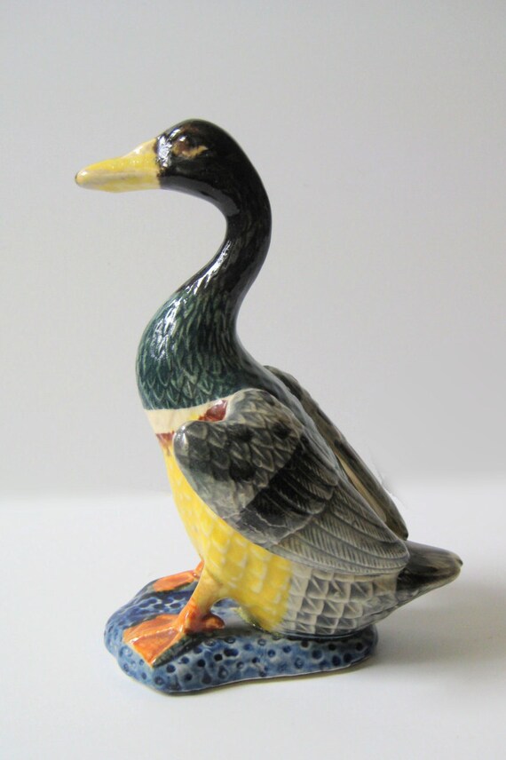 vintage ceramic mallard ducks