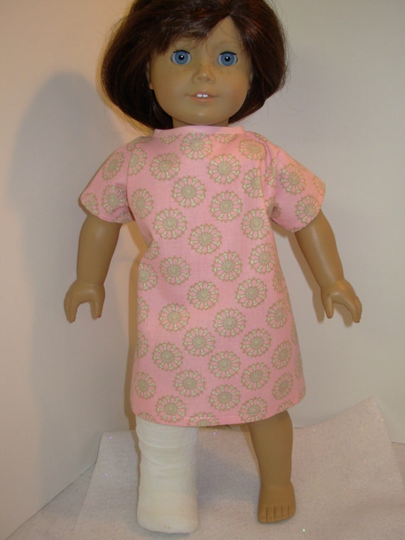AG Hospital Gown Fits All Dolls 18 Dolls 15