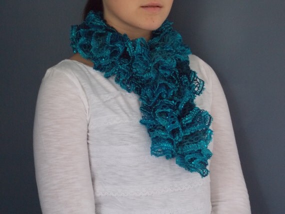Hand Knit Ruffle Scarf