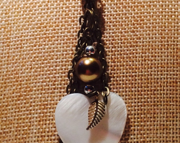 Mother Of Pearl Knotted Necklace