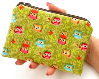 Owls Little Zipper Pouch Coin purse ECO Friendly Padded Green Hideout Owls