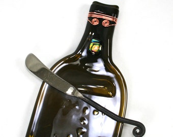 Dark Amber Wine Bottle Serving Tray with Dichroic Glass and Wire Wrap and Spreader - Recycled Eco-Friendly