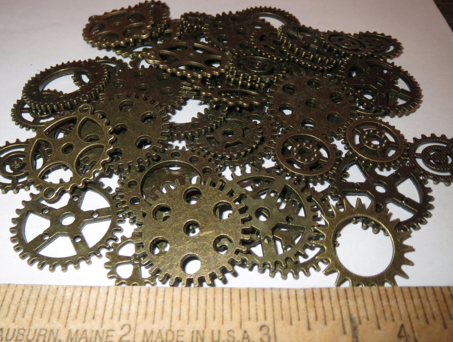 40g GEARS ONLY 1/2-1 Inch Medium to Large NeW CLoCK Watch Style STEAMPUNK Wheels Cogs Parts Pieces