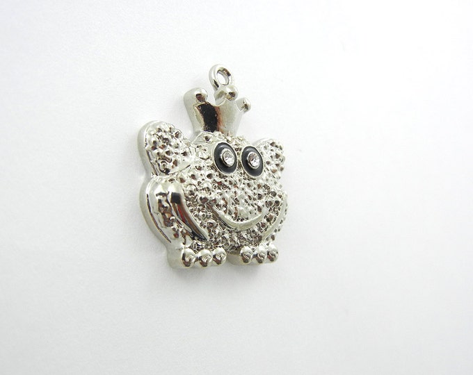 Textured Silver-tone Frog Prince Charm