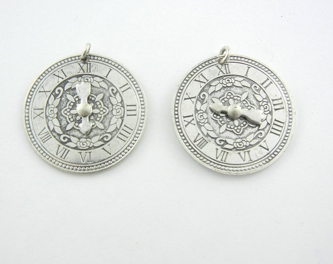 Pair of Round Clock Charms with Roman Numerals and Moving Hands