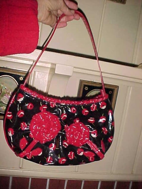 Vera Bradley Purse Vinyl COMIN UP ROSES Christmas Red Layered Front ...