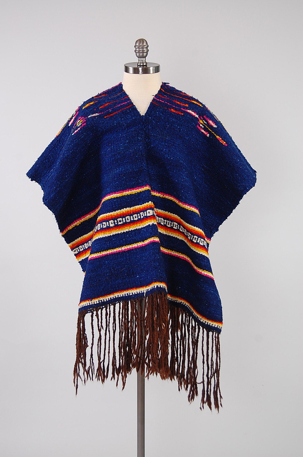Vintage 70s blue woven blanket PONCHO / Rustic southwestern