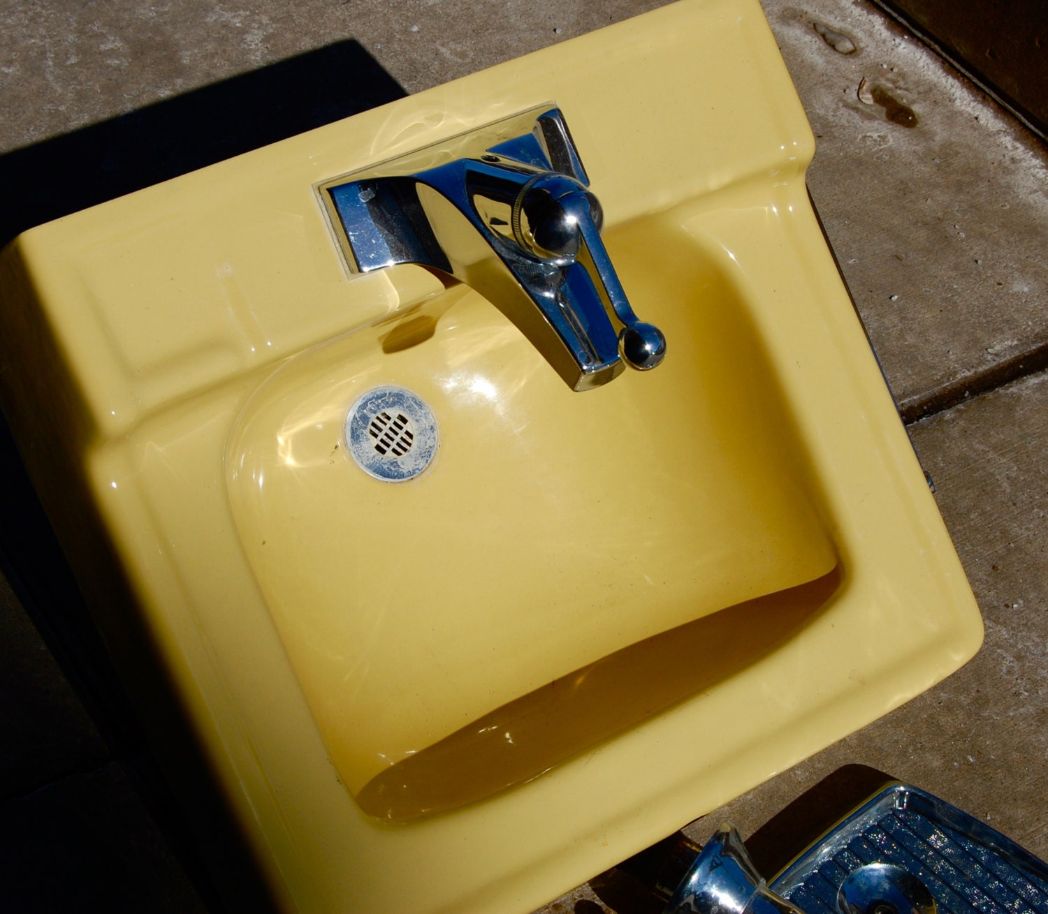 1970's vintage Kolher bathroom sink. Heavy enamelmint by hazelhome