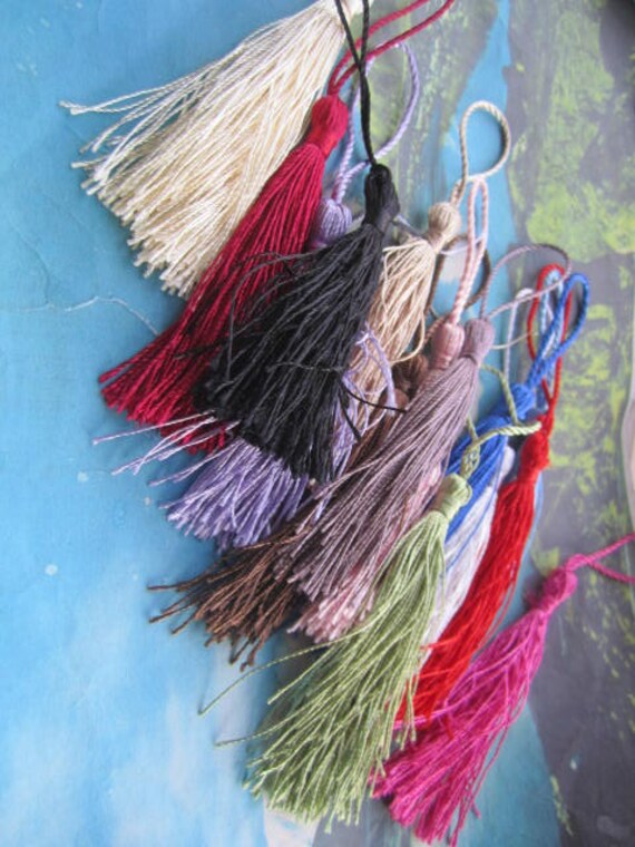 Items similar to 20pcs 7590mm assorted string tassel charms findings