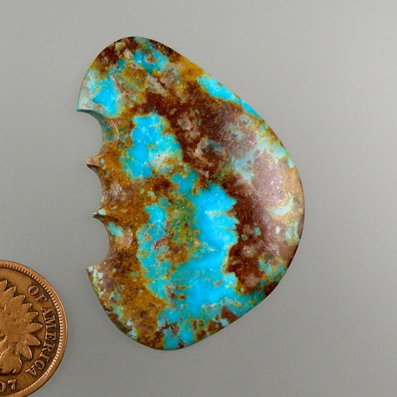 Royston Ribbon Turquoise Hand Cut Cabochon from Nevada free