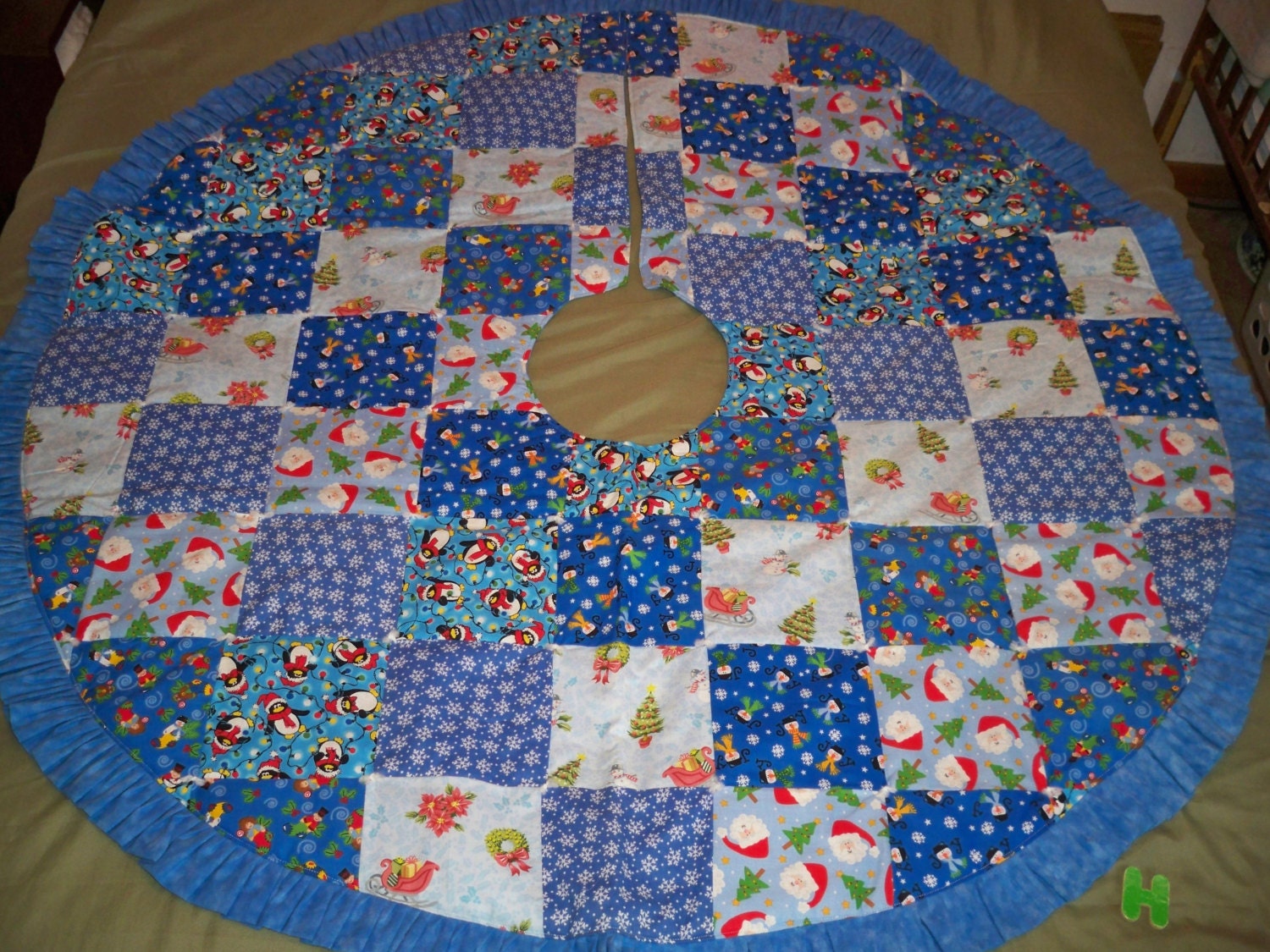 Quilted Christmas Tree Skirt