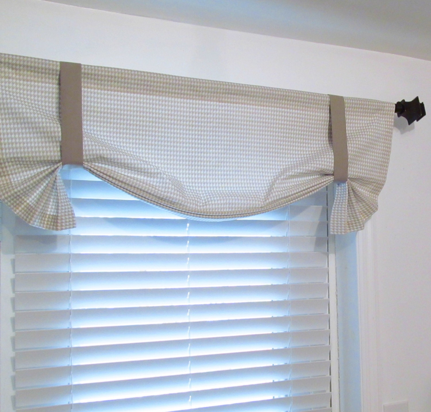 Houndstooth TIE UP Curtain Valance Taupe White by supplierofdreams