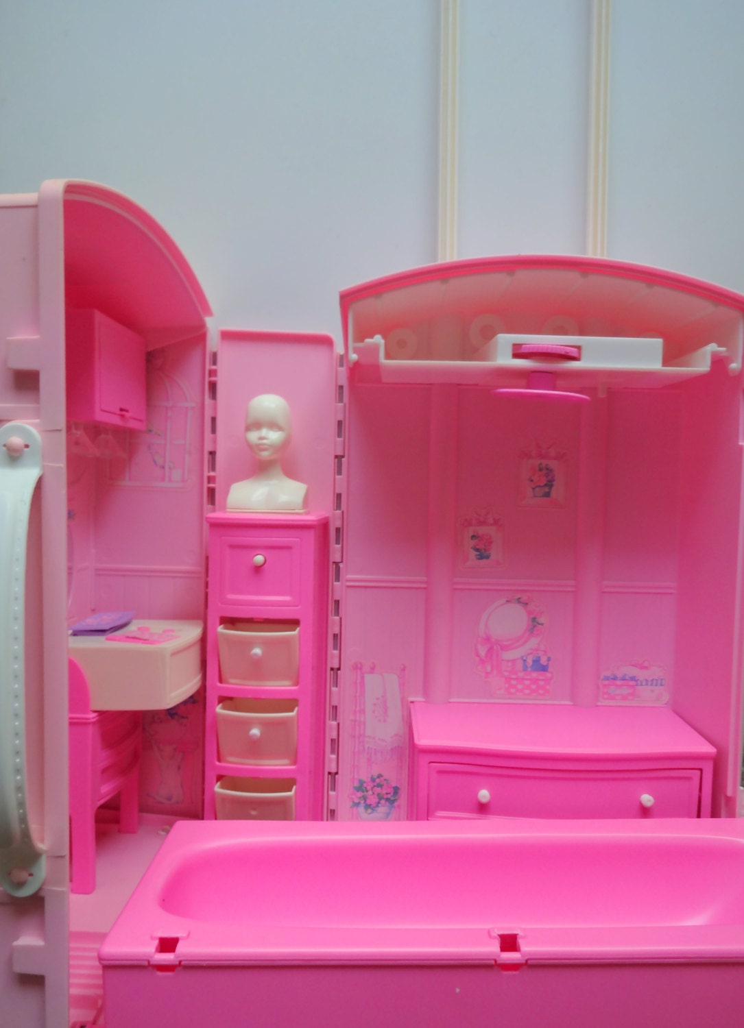 Vintage Barbie Travel House Suitcase 1995