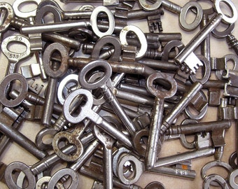 Vintage Skeleton Keys, Lot 10 Antique Keys, Ten Old House Keys, Collectible Key Set, Steampunk Keys