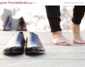 SALE15% Italian leather shoes, pointed toe shoes with zipper. Designer shoes. Slip on shoes that are very comfortable shoes for walking