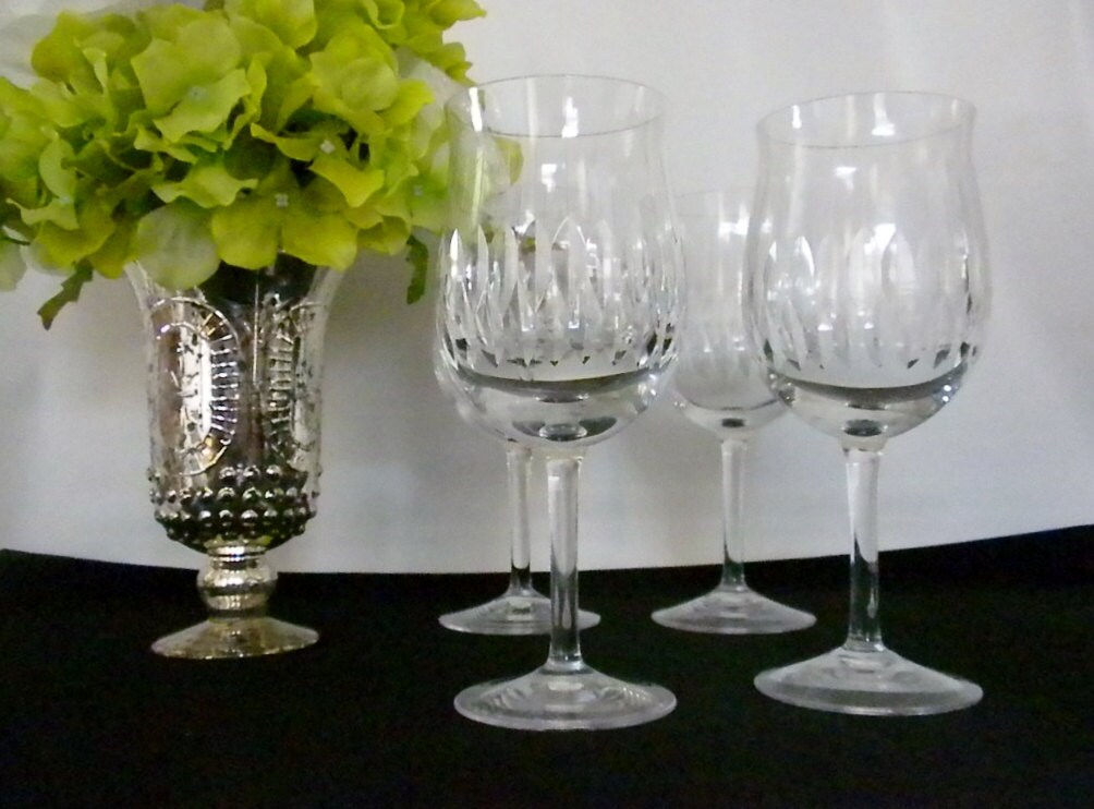 SALE Noritake Hand Made Crystal Wine Glasses Echo by oldandnew8