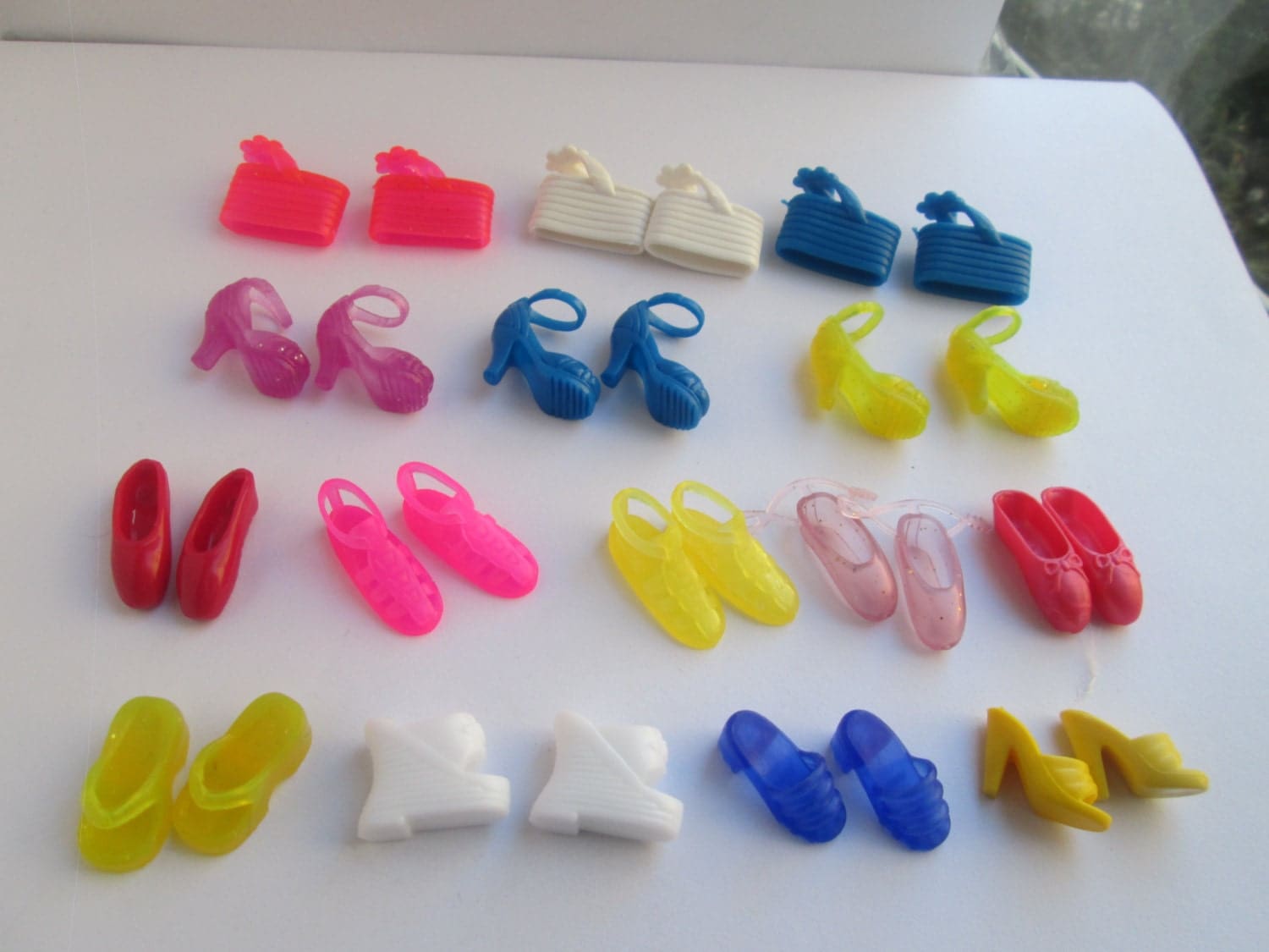 Barbie Doll Shoe lot / 15 pair as pictured / by ZoesBarbieShoes