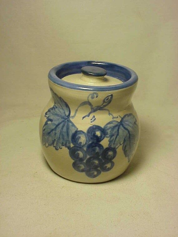 c194060 Dorchester Pottery Boston Mass. Stoneware Covered