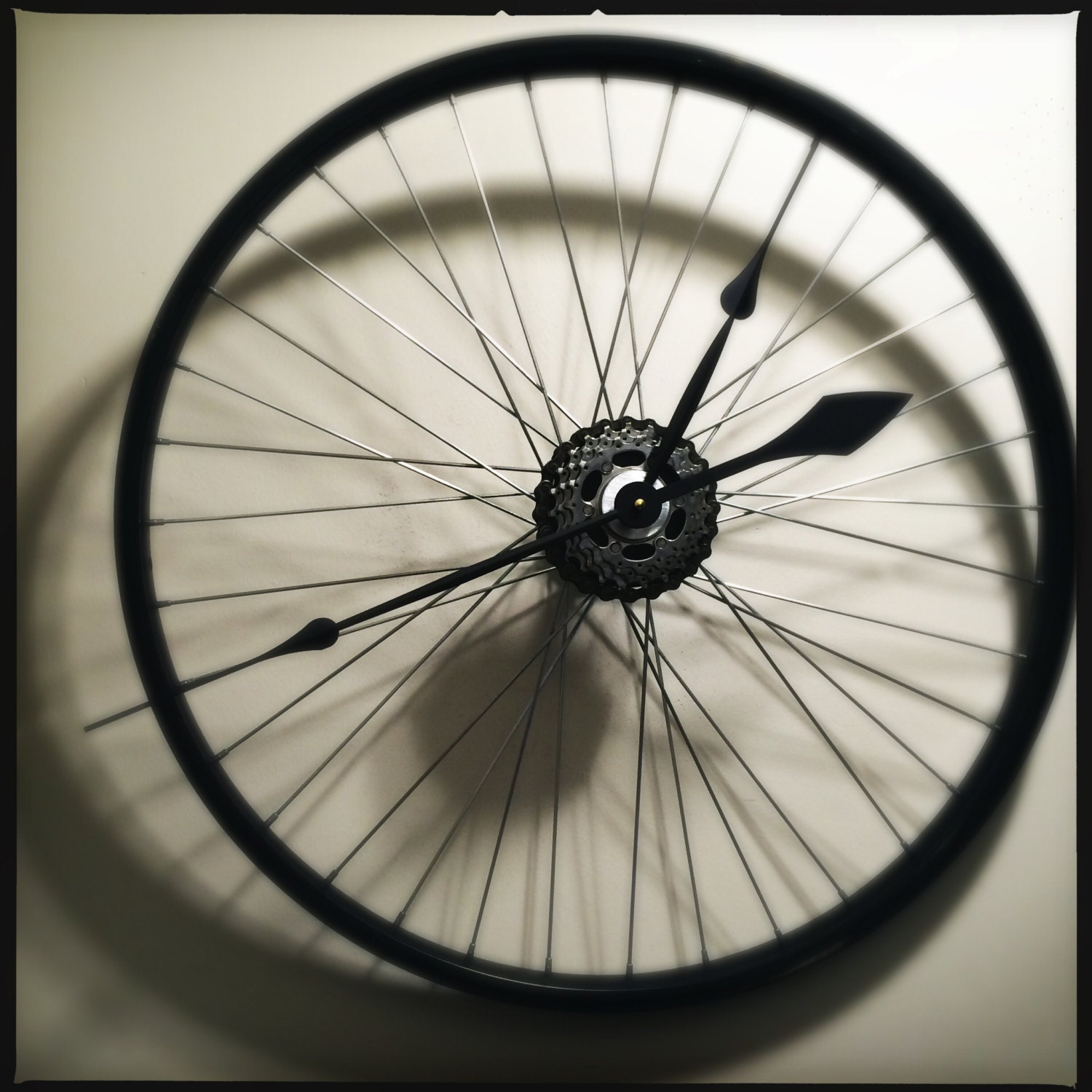 Bicycle Wheel Clock Bicycle Clock Bike Wall Clock Cycling Clock Cyclist Gift Recycled Bike Parts Old Bike Wheels