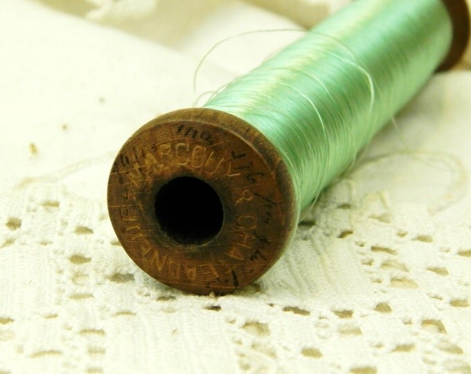 1 Antique French Wooden Reel / Spool of Mint Green Rayon Thread / French Decor / Craft Supplies / Vintage Sewing Vintage Retro Home Interior