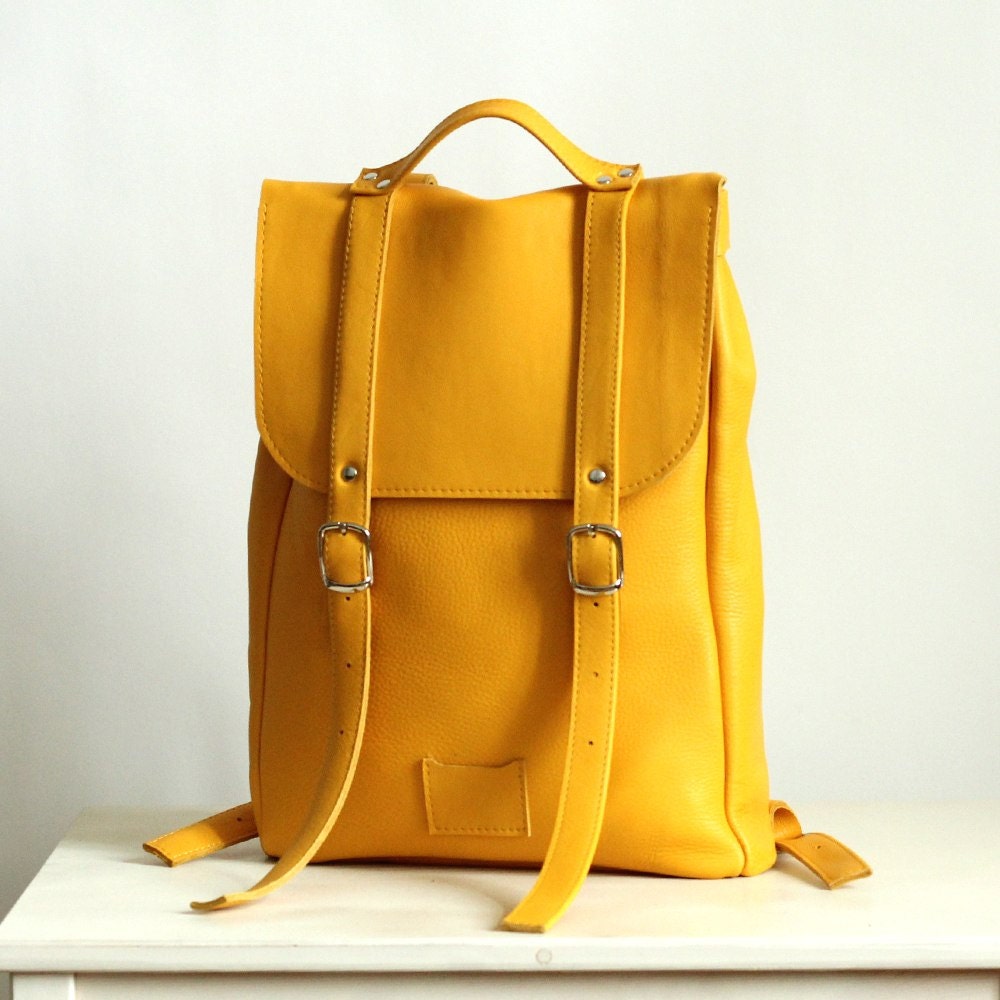 Yellow middle size leather backpack rucksack / To by kokosina