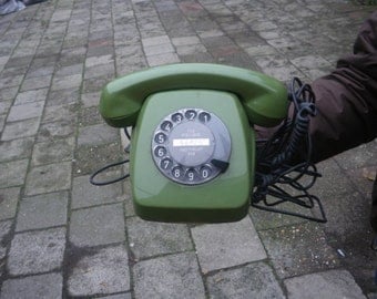 vintage SEVENTIES retro green ROTARY TELEPHONE