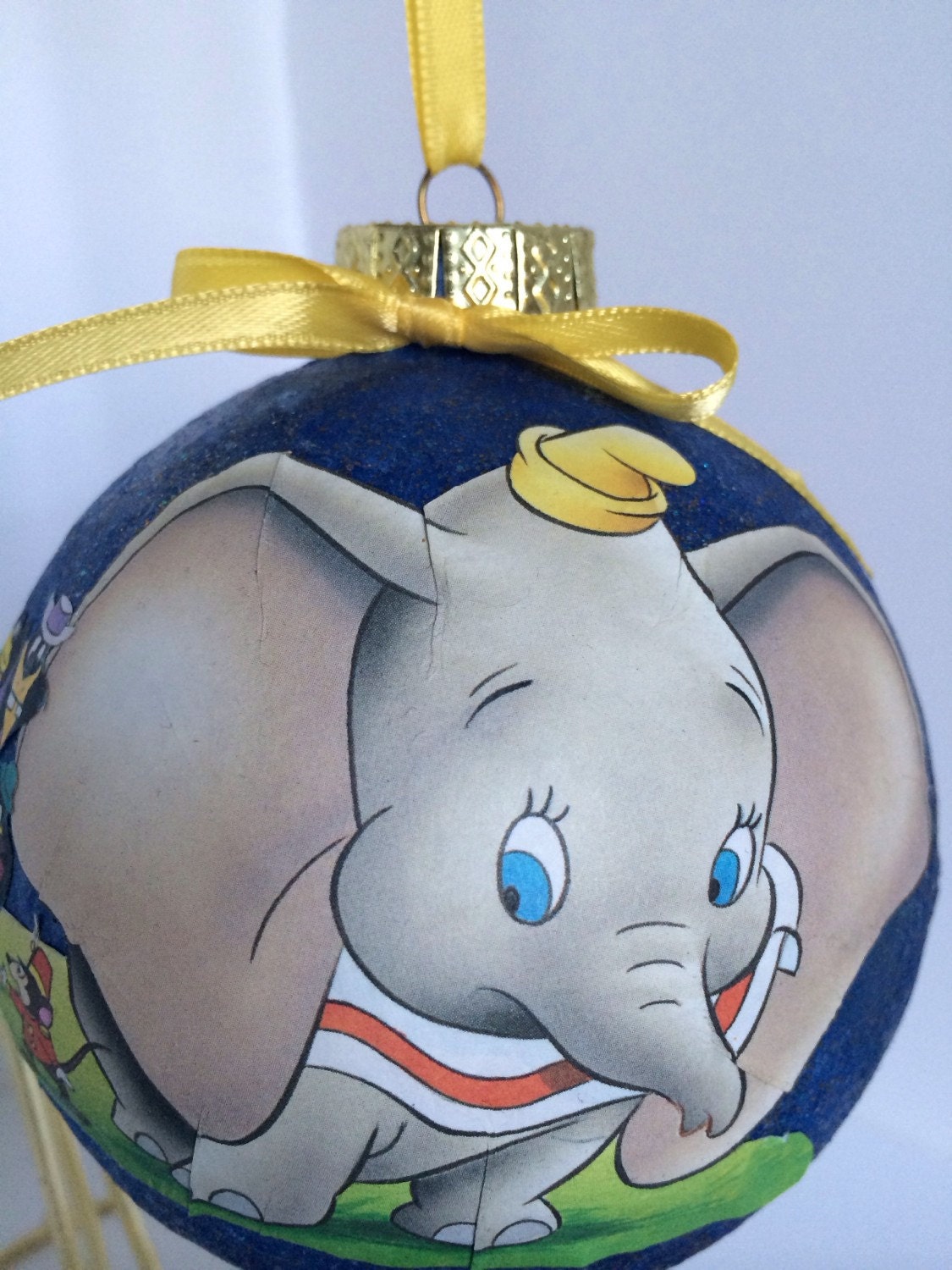 dumbo glass figurine