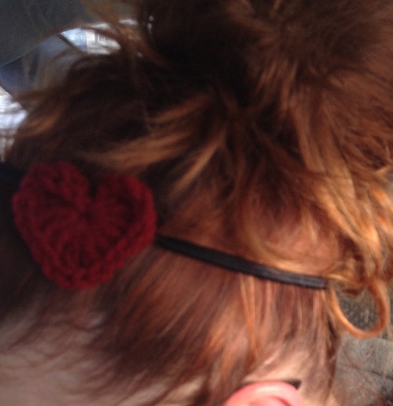 Items similar to Single heart headband on Etsy